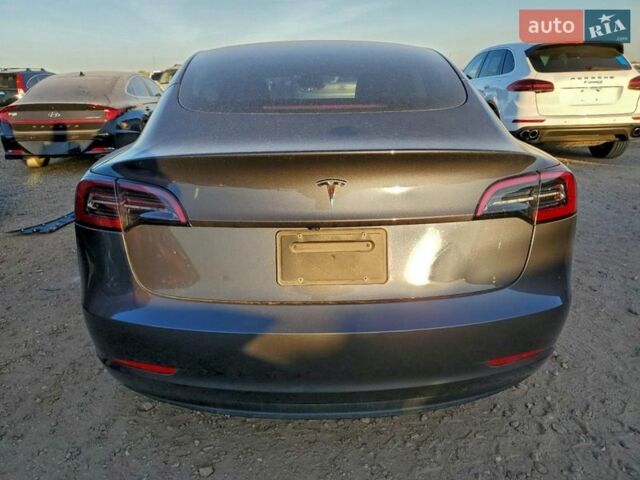 Серый Тесла Модель 3, объемом двигателя 0 л и пробегом 75 тыс. км за 9000 $, фото 4 на Automoto.ua