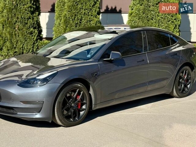 Серый Тесла Модель 3, объемом двигателя 0 л и пробегом 37 тыс. км за 26000 $, фото 10 на Automoto.ua