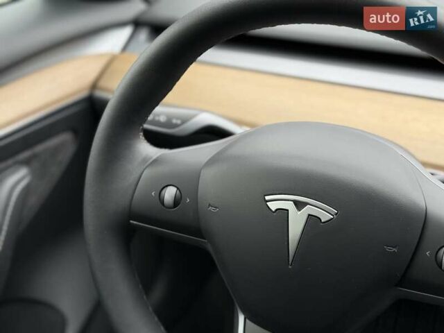 Сірий Тесла Модель 3, об'ємом двигуна 0 л та пробігом 44 тис. км за 20499 $, фото 80 на Automoto.ua