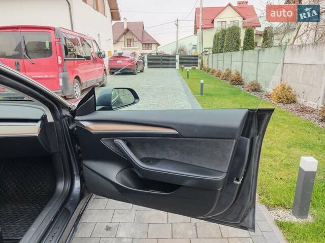 Сірий Тесла Модель 3, об'ємом двигуна 0 л та пробігом 26 тис. км за 20499 $, фото 26 на Automoto.ua