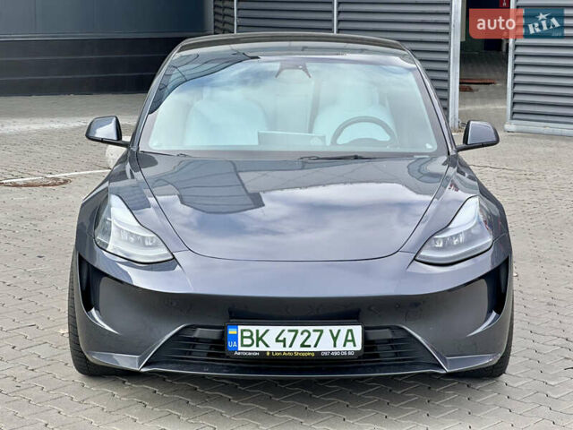 Сірий Тесла Модель 3, об'ємом двигуна 0 л та пробігом 27 тис. км за 24800 $, фото 3 на Automoto.ua