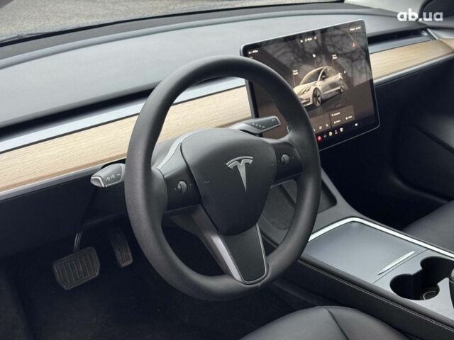 Серый Тесла Модель 3, объемом двигателя 0 л и пробегом 39 тыс. км за 23290 $, фото 15 на Automoto.ua