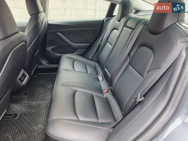 Сірий Тесла Модель 3, об'ємом двигуна 0 л та пробігом 26 тис. км за 20499 $, фото 21 на Automoto.ua