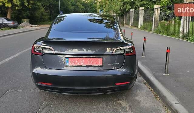 Сірий Тесла Модель 3, об'ємом двигуна 0 л та пробігом 60 тис. км за 15499 $, фото 9 на Automoto.ua