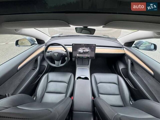 Серый Тесла Модель 3, объемом двигателя 0 л и пробегом 49 тыс. км за 24200 $, фото 34 на Automoto.ua