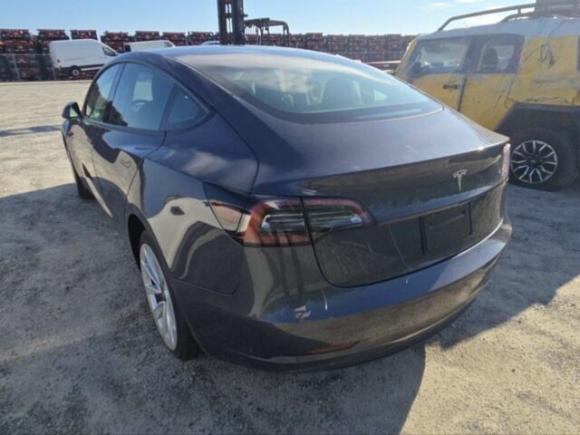 Сірий Тесла Модель 3, об'ємом двигуна 0 л та пробігом 40 тис. км за 16800 $, фото 1 на Automoto.ua