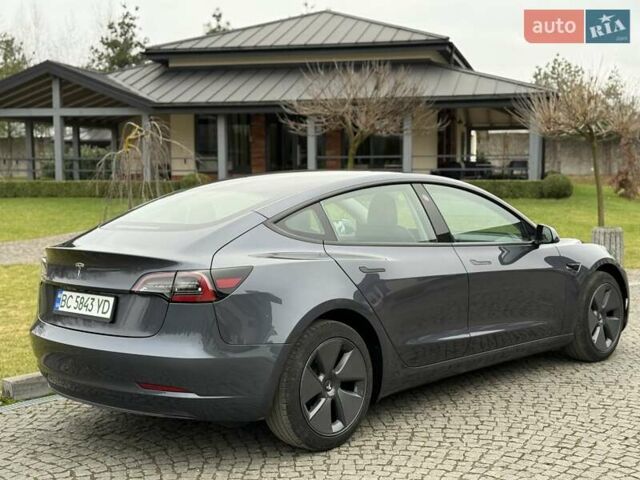 Сірий Тесла Модель 3, об'ємом двигуна 0 л та пробігом 44 тис. км за 20499 $, фото 6 на Automoto.ua