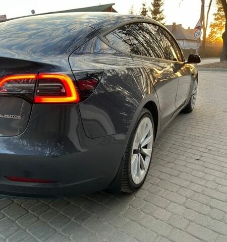 Сірий Тесла Модель 3, об'ємом двигуна 0 л та пробігом 60 тис. км за 22599 $, фото 8 на Automoto.ua