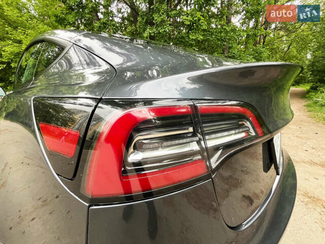 Серый Тесла Модель 3, объемом двигателя 0 л и пробегом 20 тыс. км за 28999 $, фото 11 на Automoto.ua