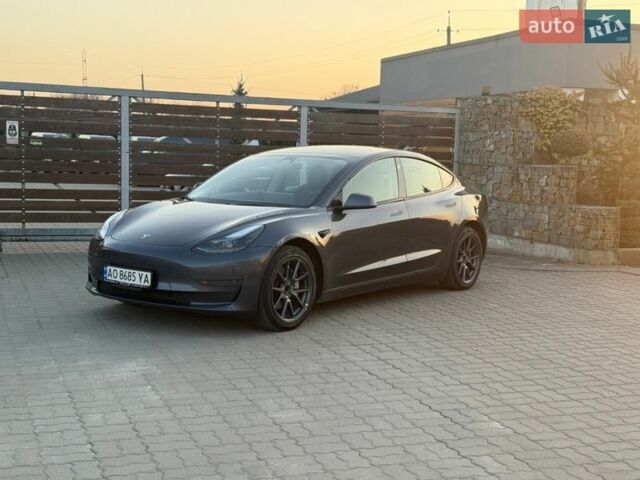 Сірий Тесла Модель 3, об'ємом двигуна 0 л та пробігом 145 тис. км за 16600 $, фото 3 на Automoto.ua