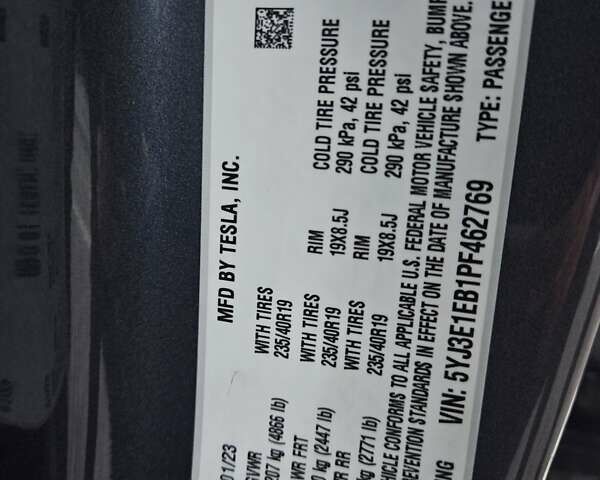 Серый Тесла Модель 3, объемом двигателя 0 л и пробегом 39 тыс. км за 22550 $, фото 50 на Automoto.ua