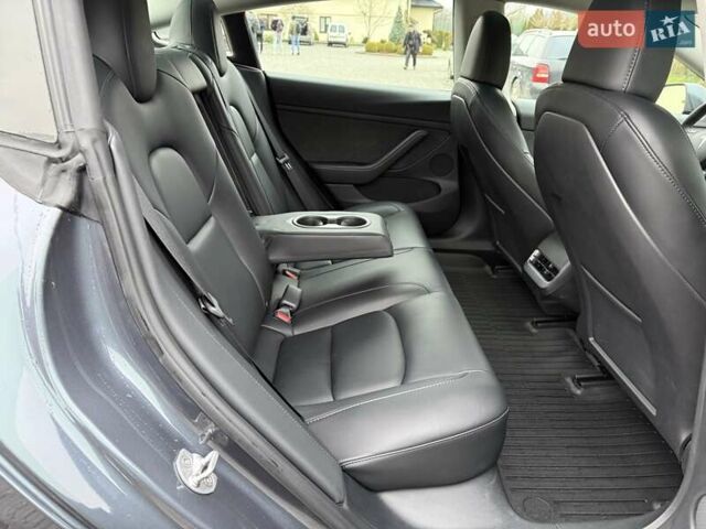 Сірий Тесла Модель 3, об'ємом двигуна 0 л та пробігом 44 тис. км за 20499 $, фото 63 на Automoto.ua