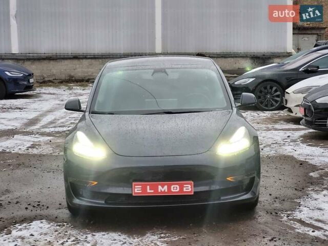 Серый Тесла Модель 3, объемом двигателя 0 л и пробегом 1 тыс. км за 18888 $, фото 3 на Automoto.ua