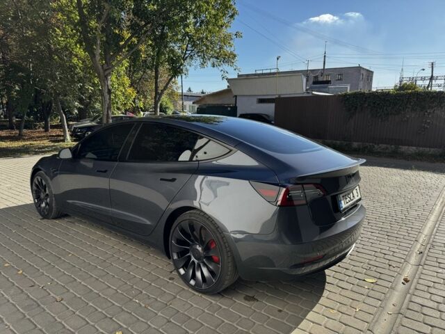 Сірий Тесла Модель 3, об'ємом двигуна 0 л та пробігом 48 тис. км за 25500 $, фото 3 на Automoto.ua