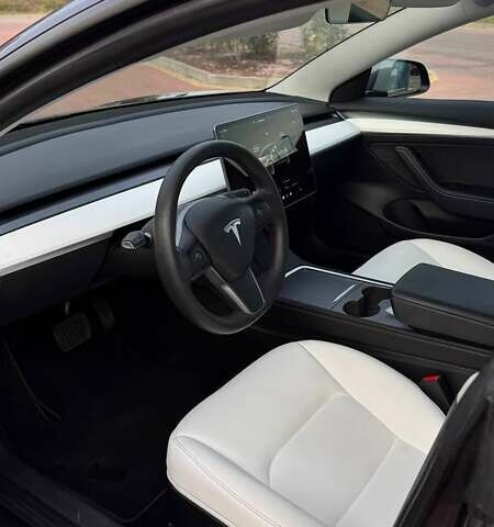 Сірий Тесла Модель 3, об'ємом двигуна 0 л та пробігом 16 тис. км за 26000 $, фото 13 на Automoto.ua