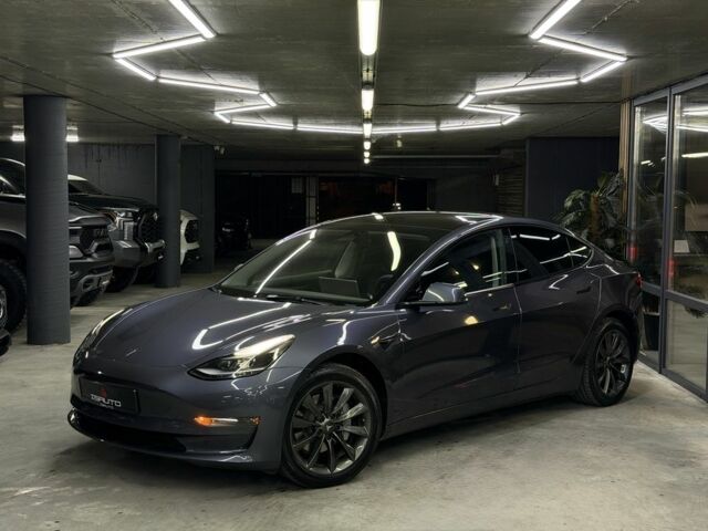 Сірий Тесла Модель 3, об'ємом двигуна 0 л та пробігом 88 тис. км за 20900 $, фото 4 на Automoto.ua