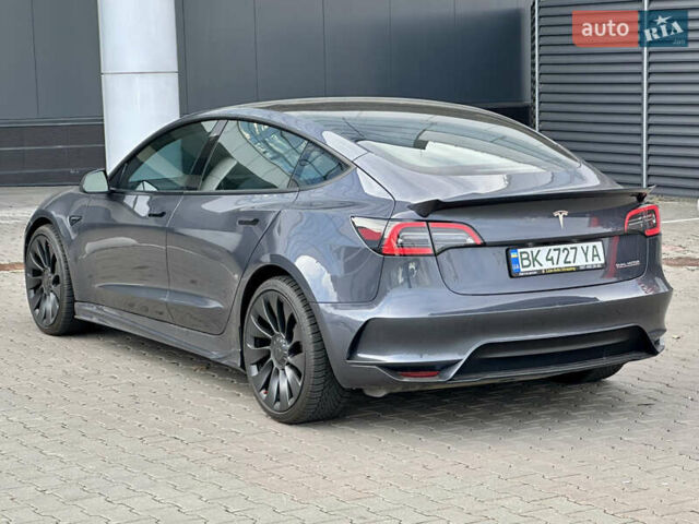 Сірий Тесла Модель 3, об'ємом двигуна 0 л та пробігом 27 тис. км за 24800 $, фото 6 на Automoto.ua