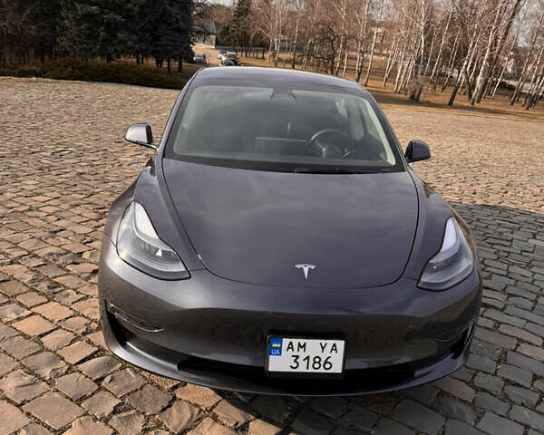 Сірий Тесла Модель 3, об'ємом двигуна 0 л та пробігом 4 тис. км за 24300 $, фото 8 на Automoto.ua