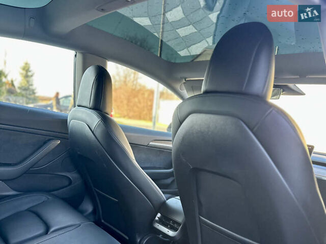 Серый Тесла Модель 3, объемом двигателя 0 л и пробегом 69 тыс. км за 18999 $, фото 34 на Automoto.ua