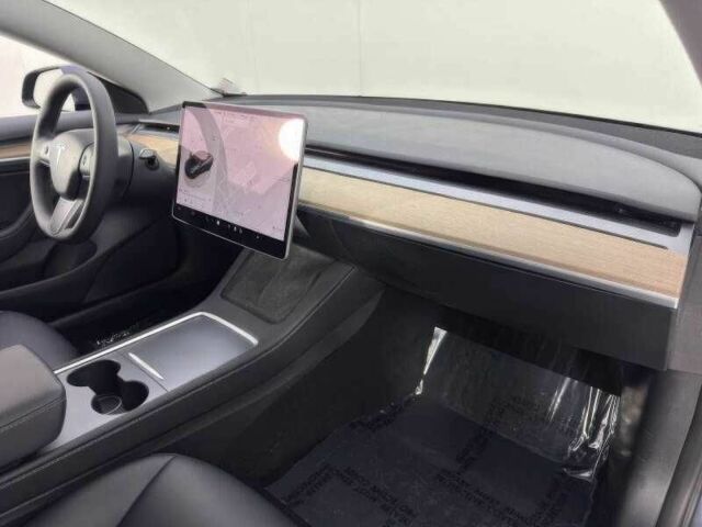 Сірий Тесла Модель 3, об'ємом двигуна 0 л та пробігом 15 тис. км за 9900 $, фото 13 на Automoto.ua