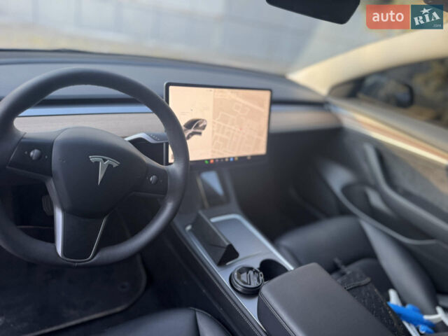 Сірий Тесла Модель 3, об'ємом двигуна 0 л та пробігом 32 тис. км за 25000 $, фото 3 на Automoto.ua