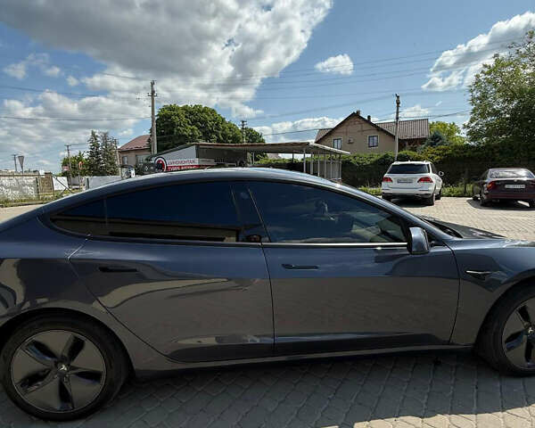 Сірий Тесла Модель 3, об'ємом двигуна 0 л та пробігом 19 тис. км за 20500 $, фото 4 на Automoto.ua