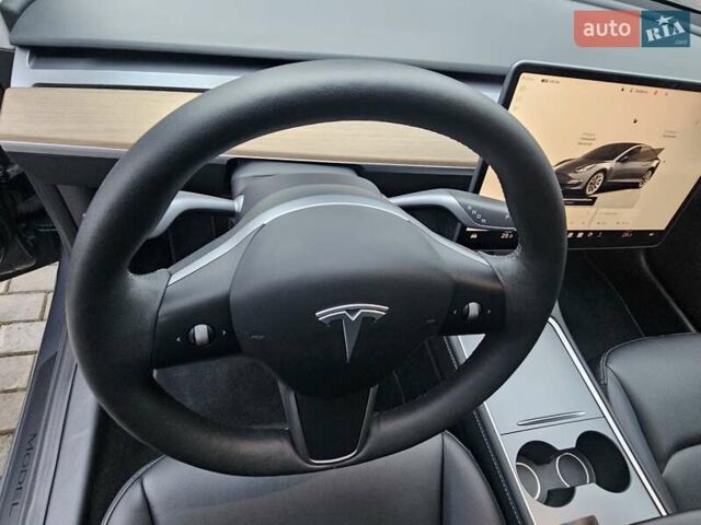 Серый Тесла Модель 3, объемом двигателя 0 л и пробегом 39 тыс. км за 22550 $, фото 40 на Automoto.ua