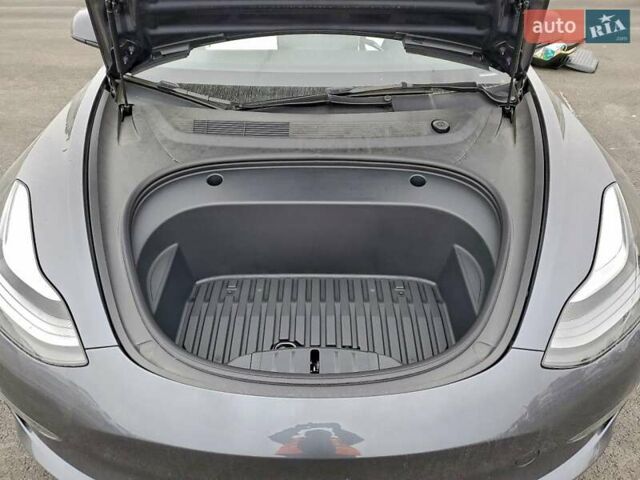 Сірий Тесла Модель 3, об'ємом двигуна 0 л та пробігом 24 тис. км за 7600 $, фото 11 на Automoto.ua