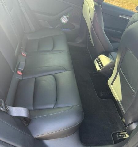 Серый Тесла Модель 3, объемом двигателя 0 л и пробегом 43 тыс. км за 19500 $, фото 15 на Automoto.ua