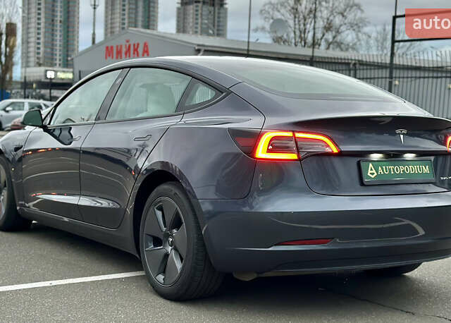 Сірий Тесла Модель 3, об'ємом двигуна 0 л та пробігом 28 тис. км за 26999 $, фото 7 на Automoto.ua