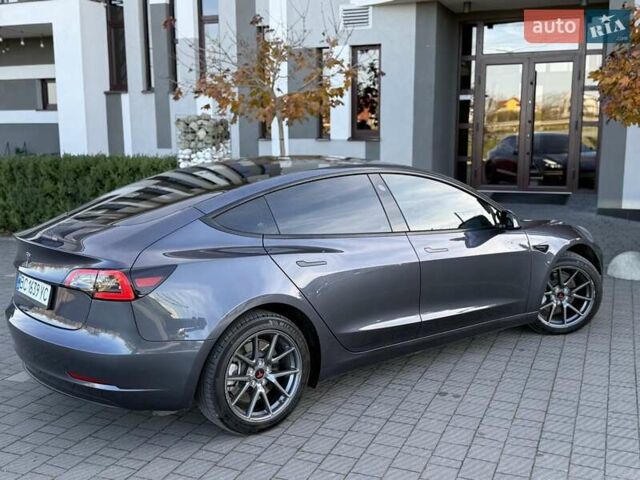 Сірий Тесла Модель 3, об'ємом двигуна 0 л та пробігом 92 тис. км за 21800 $, фото 28 на Automoto.ua