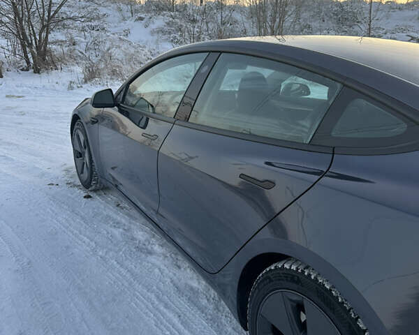 Серый Тесла Модель 3, объемом двигателя 0 л и пробегом 34 тыс. км за 20800 $, фото 11 на Automoto.ua