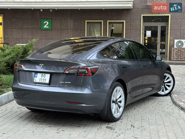 Сірий Тесла Модель 3, об'ємом двигуна 0 л та пробігом 28 тис. км за 23900 $, фото 20 на Automoto.ua