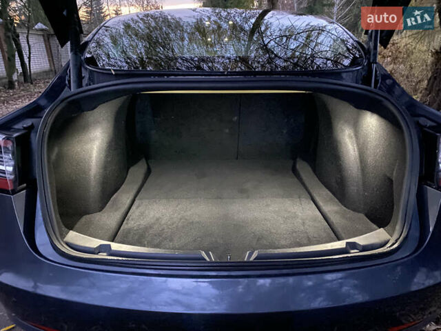 Серый Тесла Модель 3, объемом двигателя 0 л и пробегом 38 тыс. км за 25000 $, фото 9 на Automoto.ua