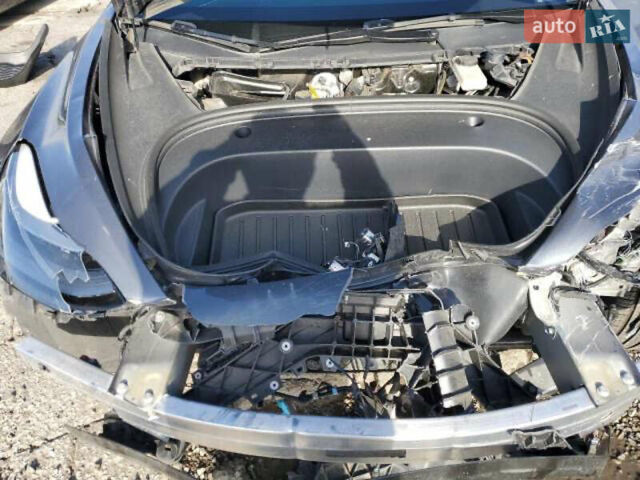 Сірий Тесла Модель 3, об'ємом двигуна 0 л та пробігом 99 тис. км за 8500 $, фото 3 на Automoto.ua