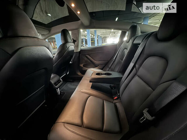 Сірий Тесла Модель 3, об'ємом двигуна 0 л та пробігом 35 тис. км за 29400 $, фото 21 на Automoto.ua