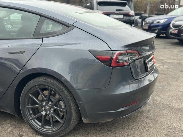 Серый Тесла Модель 3, объемом двигателя 0 л и пробегом 39 тыс. км за 23290 $, фото 8 на Automoto.ua