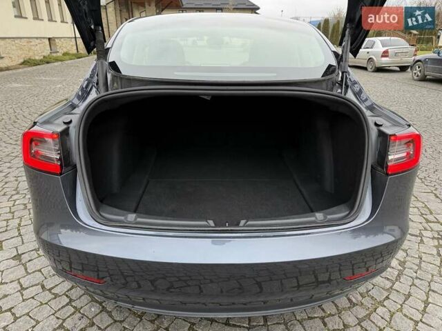 Сірий Тесла Модель 3, об'ємом двигуна 0 л та пробігом 44 тис. км за 20499 $, фото 39 на Automoto.ua