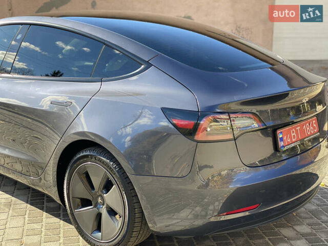 Тесла Модель 3 2023 у Івано-Франківську на Automoto.ua Сірий Тесла Модель 3, об'ємом двигуна 0 л та пробігом 55 тис. км за 20000 $, фото 11 на Automoto.ua