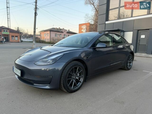 Серый Тесла Модель 3, объемом двигателя 0 л и пробегом 36 тыс. км за 23900 $, фото 7 на Automoto.ua