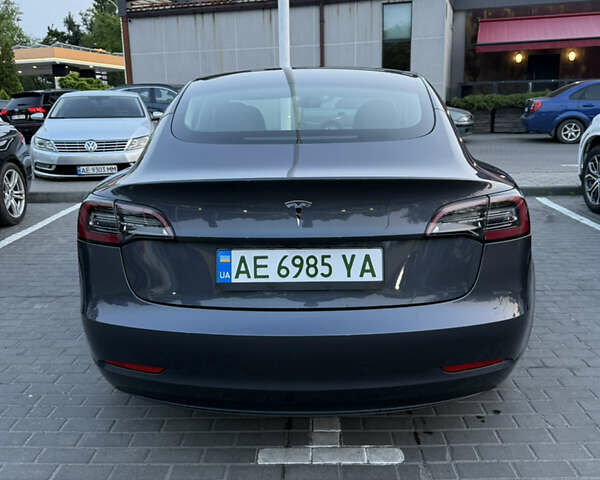Сірий Тесла Модель 3, об'ємом двигуна 0 л та пробігом 36 тис. км за 20200 $, фото 4 на Automoto.ua
