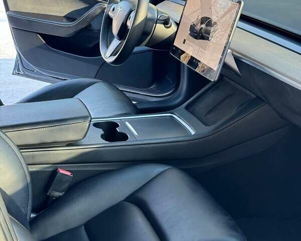 Сірий Тесла Модель 3, об'ємом двигуна 0 л та пробігом 106 тис. км за 18900 $, фото 17 на Automoto.ua