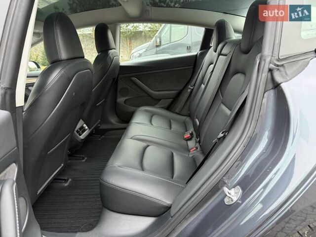 Сірий Тесла Модель 3, об'ємом двигуна 0 л та пробігом 44 тис. км за 20499 $, фото 60 на Automoto.ua