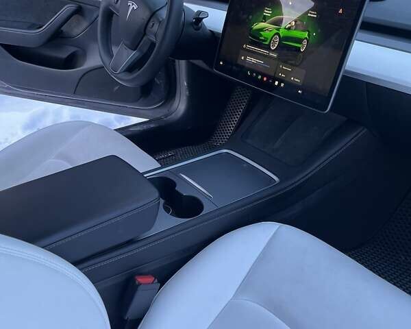 Сірий Тесла Модель 3, об'ємом двигуна 0 л та пробігом 39 тис. км за 23999 $, фото 3 на Automoto.ua