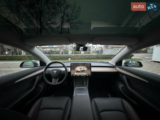 Серый Тесла Модель 3, объемом двигателя 0 л и пробегом 10 тыс. км за 21500 $, фото 22 на Automoto.ua