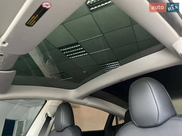Сірий Тесла Модель 3, об'ємом двигуна 0 л та пробігом 25 тис. км за 25900 $, фото 6 на Automoto.ua