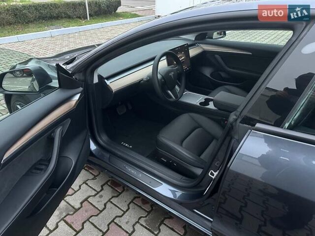 Серый Тесла Модель 3, объемом двигателя 0 л и пробегом 10 тыс. км за 21500 $, фото 14 на Automoto.ua