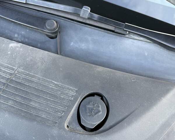 Сірий Тесла Модель 3, об'ємом двигуна 0 л та пробігом 92 тис. км за 21800 $, фото 88 на Automoto.ua