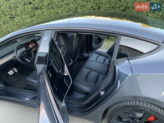 Сірий Тесла Модель 3, об'ємом двигуна 0 л та пробігом 34 тис. км за 26800 $, фото 16 на Automoto.ua