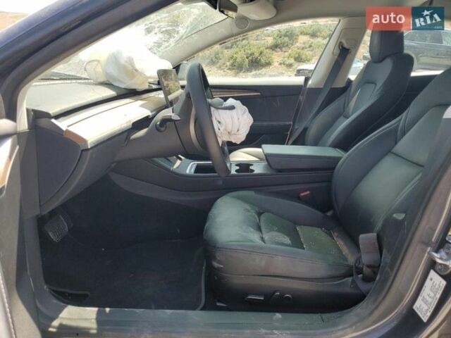 Серый Тесла Модель 3, объемом двигателя 0 л и пробегом 48 тыс. км за 14000 $, фото 7 на Automoto.ua